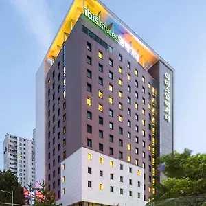 Ibis Styles Ambassador Gangnam 3*, Seul Güney Kore